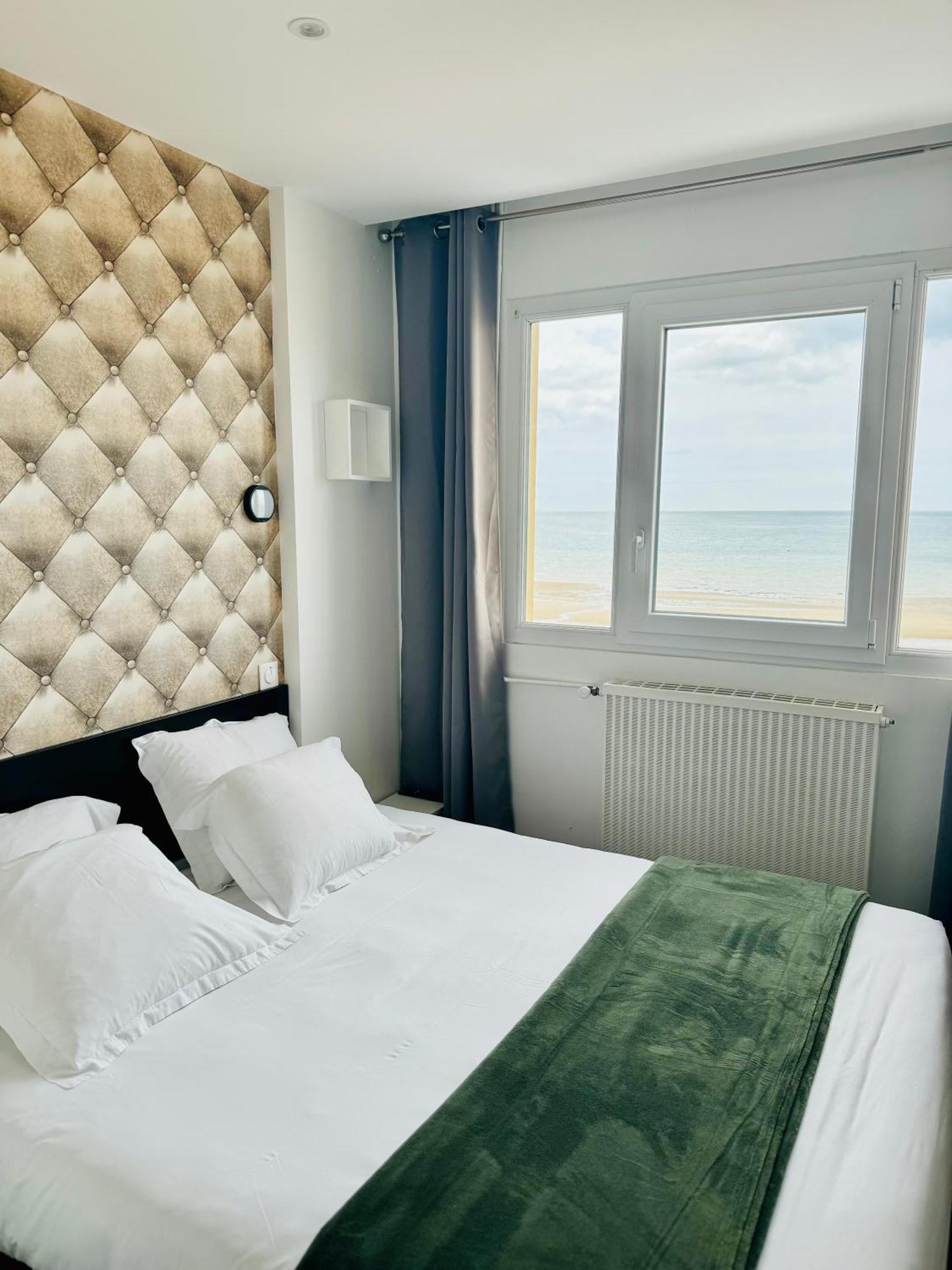 Le Clos Normand Saint-Aubin-Sur-Mer  Εξωτερικό φωτογραφία