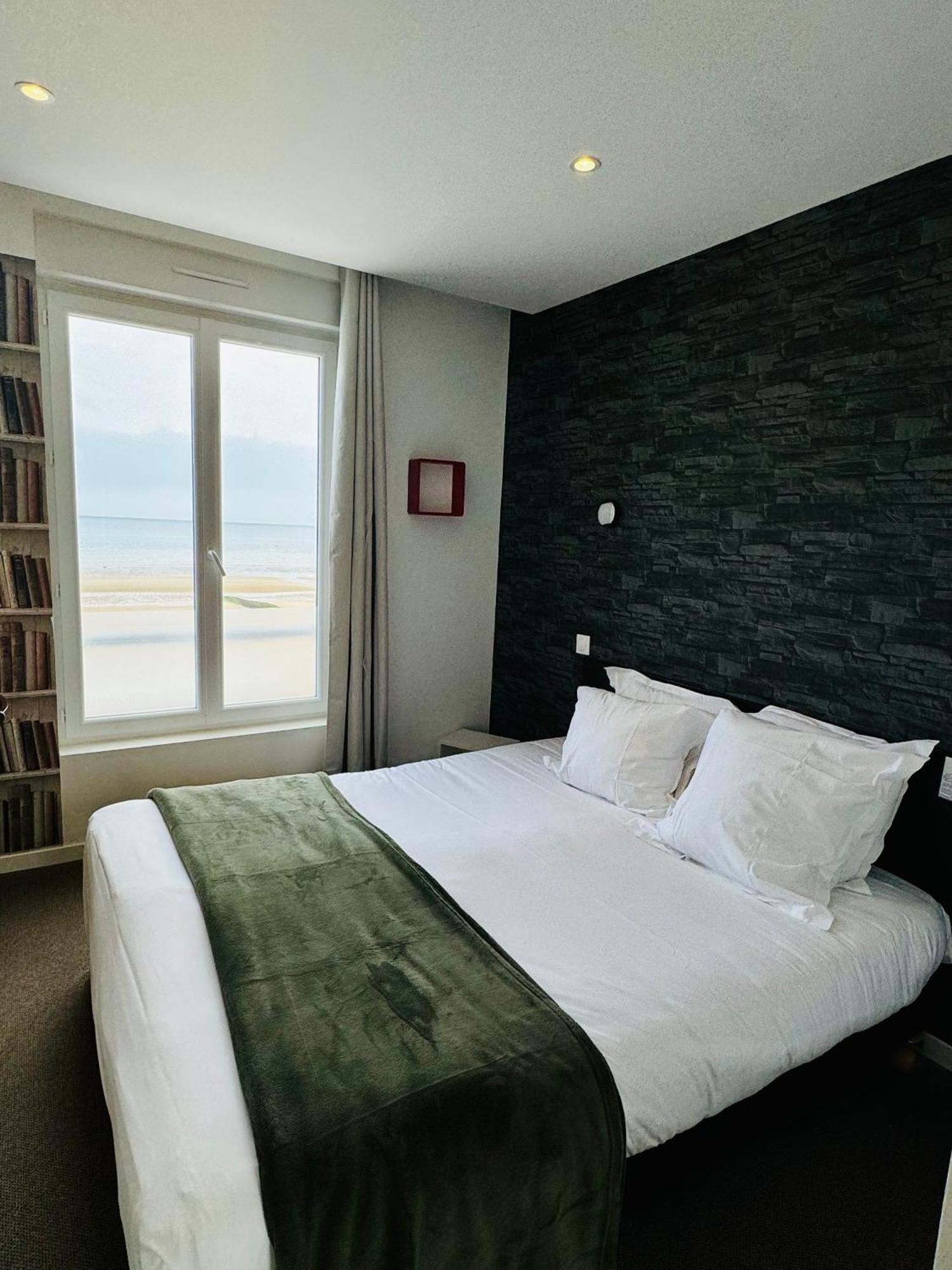 Le Clos Normand Saint-Aubin-Sur-Mer  Εξωτερικό φωτογραφία